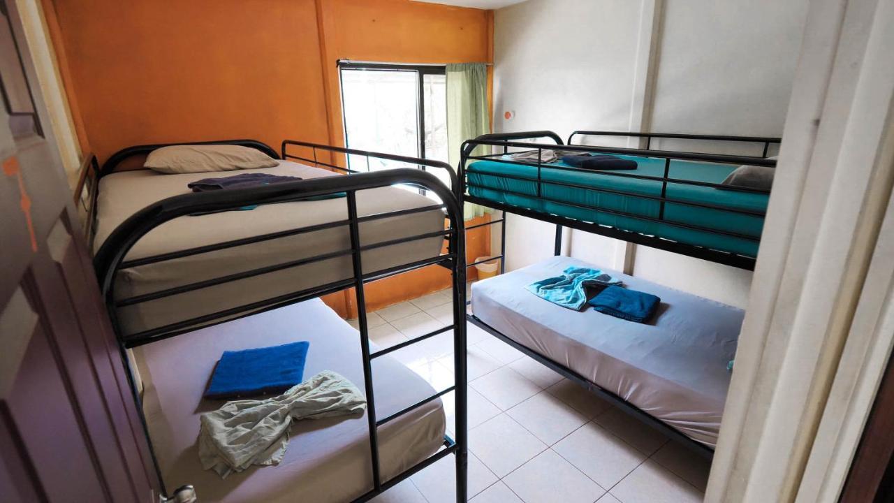 Kalunay Hostel Puerto Viejo de Talamanca Kültér fotó