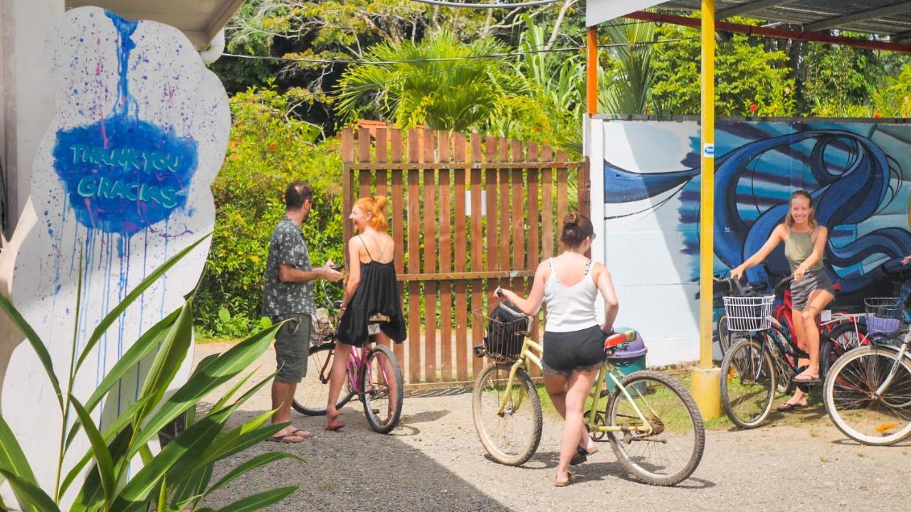 Kalunay Hostel Puerto Viejo de Talamanca Kültér fotó