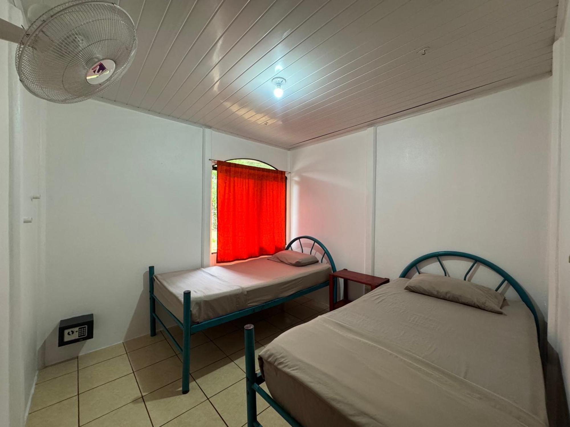 Kalunay Hostel Puerto Viejo de Talamanca Kültér fotó