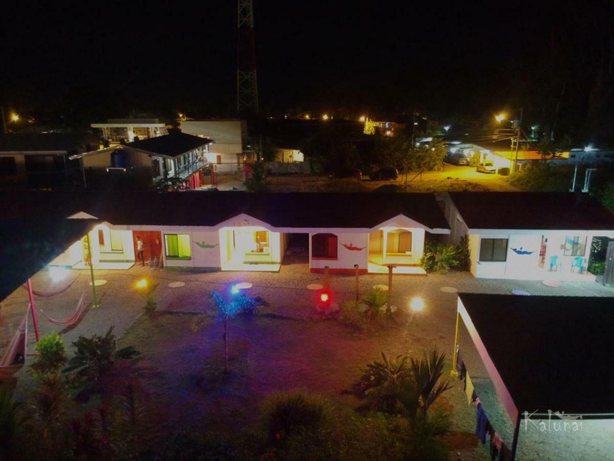 Kalunay Hostel Puerto Viejo de Talamanca Kültér fotó